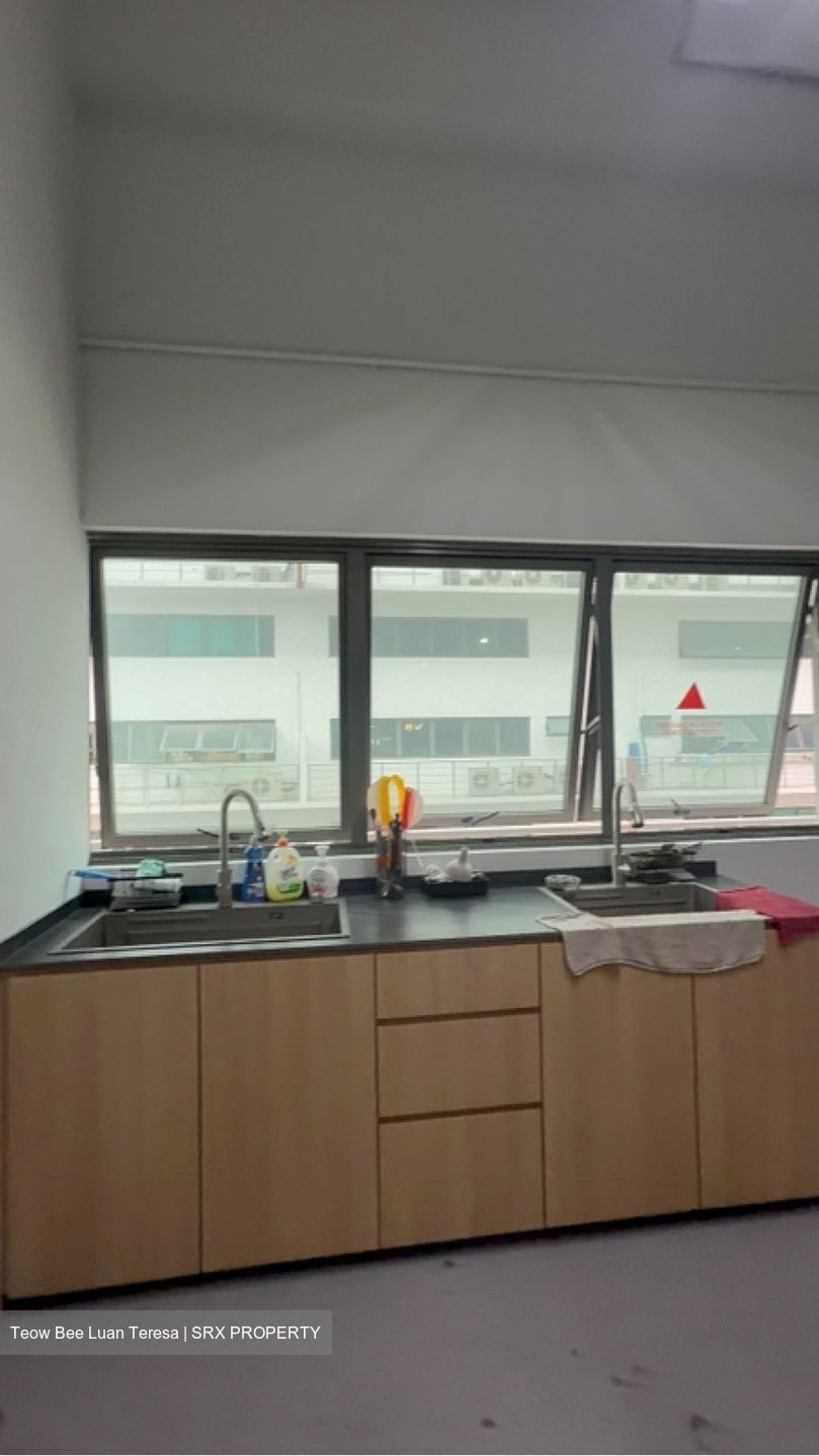 Premier @ Kaki Bukit (D14), Factory #529135911